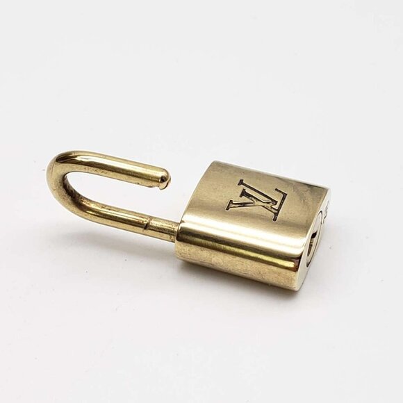 100% Authentic Louis Vuitton Gold Brash 1 Lock and 1 Key - Picture 6 of 9